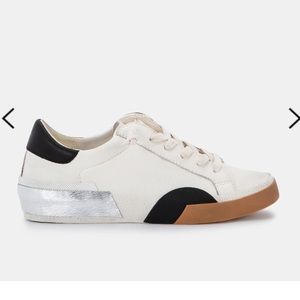 Dolce Vita Zina Wide Sneakers 8.5W WORN ONCE!